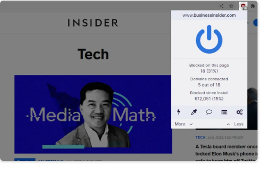uBlock Origin이 뉴스 페이지에서 광고 18개를 차단한 팝업 화면